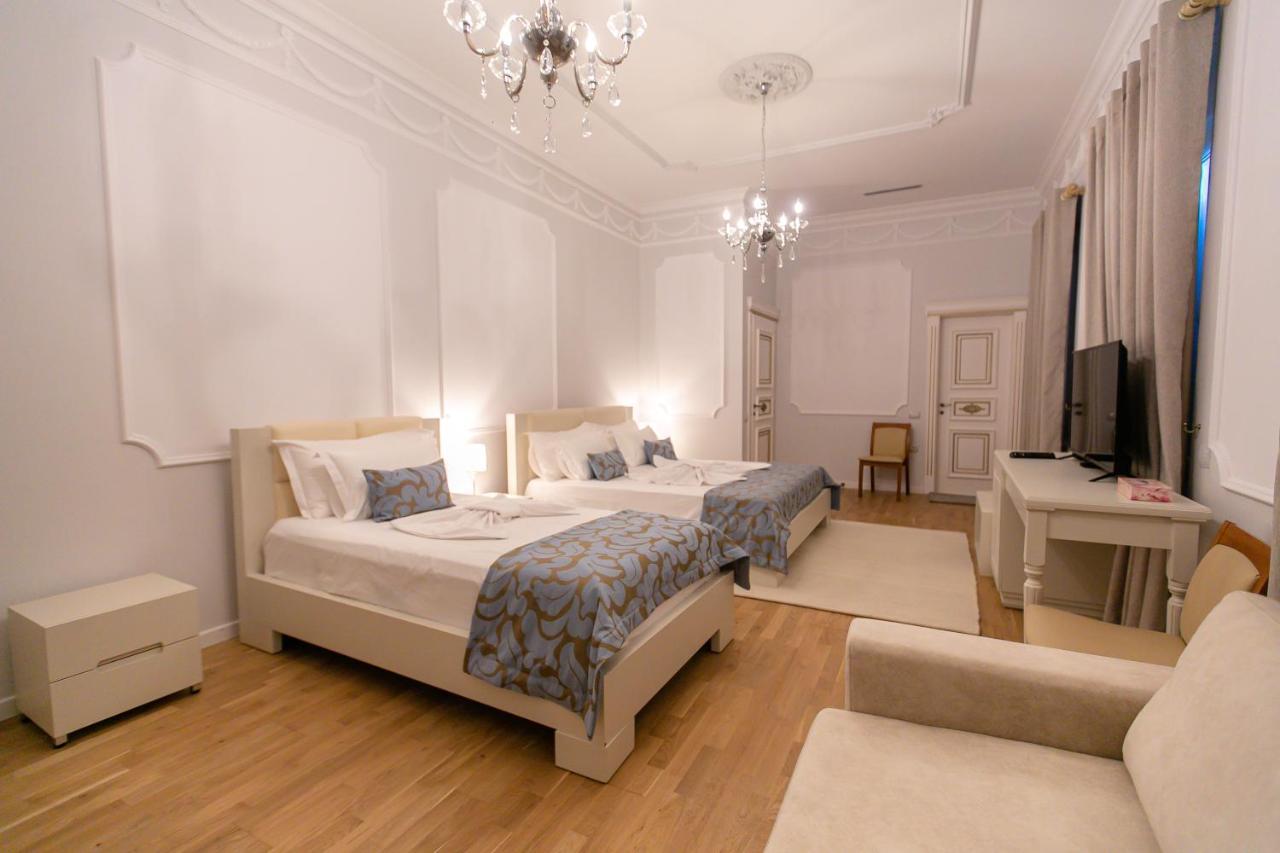 Vila Ferdinand Modern Rooms In Tirana'S Center Szoba fotó