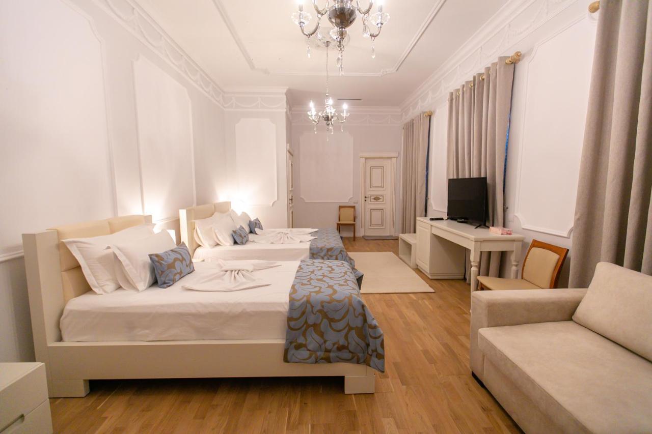 Vila Ferdinand Modern Rooms In Tirana'S Center Kültér fotó